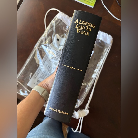 Bring Me the Horizon VIP Set - Picture 5 of 7